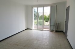 T3 55m² Nîmes Capouchiné 640€ T3 55m² Nîmes Capouchiné 640€