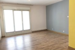 T2/3, 5, Rue Monjardin, Nîmes-Centre, 52m², 480€ T2/3, 5, Rue Monjardin, Nîmes-Centre, 52m², 480€