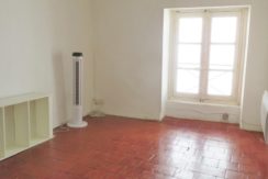T2, Nîmes, Rue de l’Horloge, 39m², 470€ H.C T2, Nîmes, Rue de l’Horloge, 39m², 470€ H.C