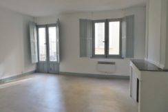 T5, Rue de l&rsquo;Aspic, 900€ H.C, 113m²